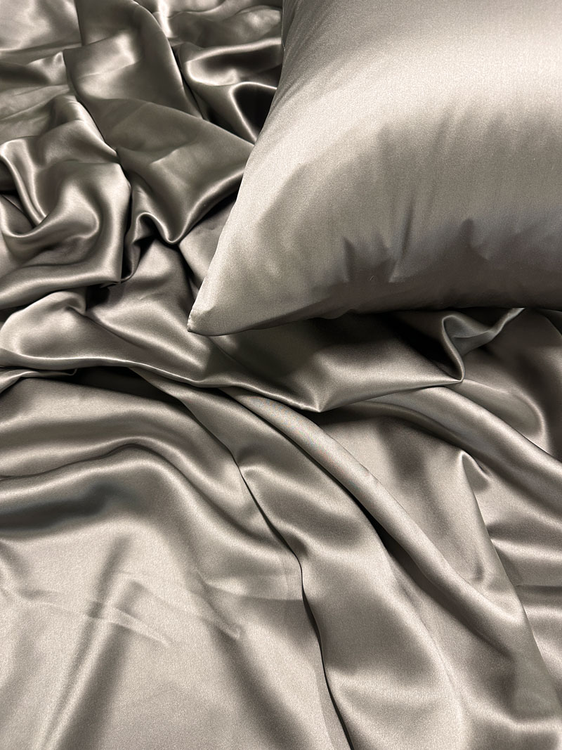 Voodilina 100% Mulberry siid Taupe - Image 2